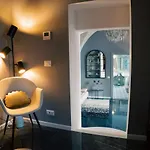 The Duchess Of Puglia Appartement