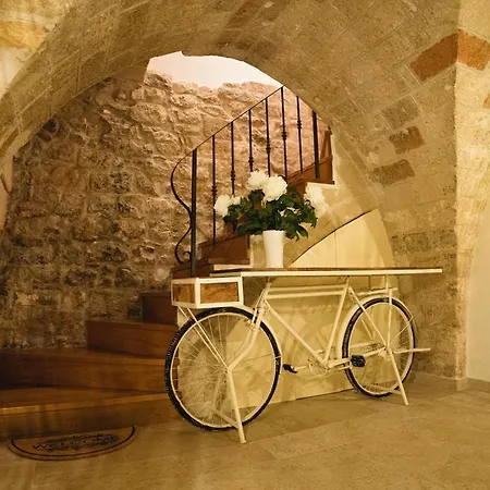 Apartment The Duchess's View: Luxurious Flat In Historical Centre Polignano a Mare